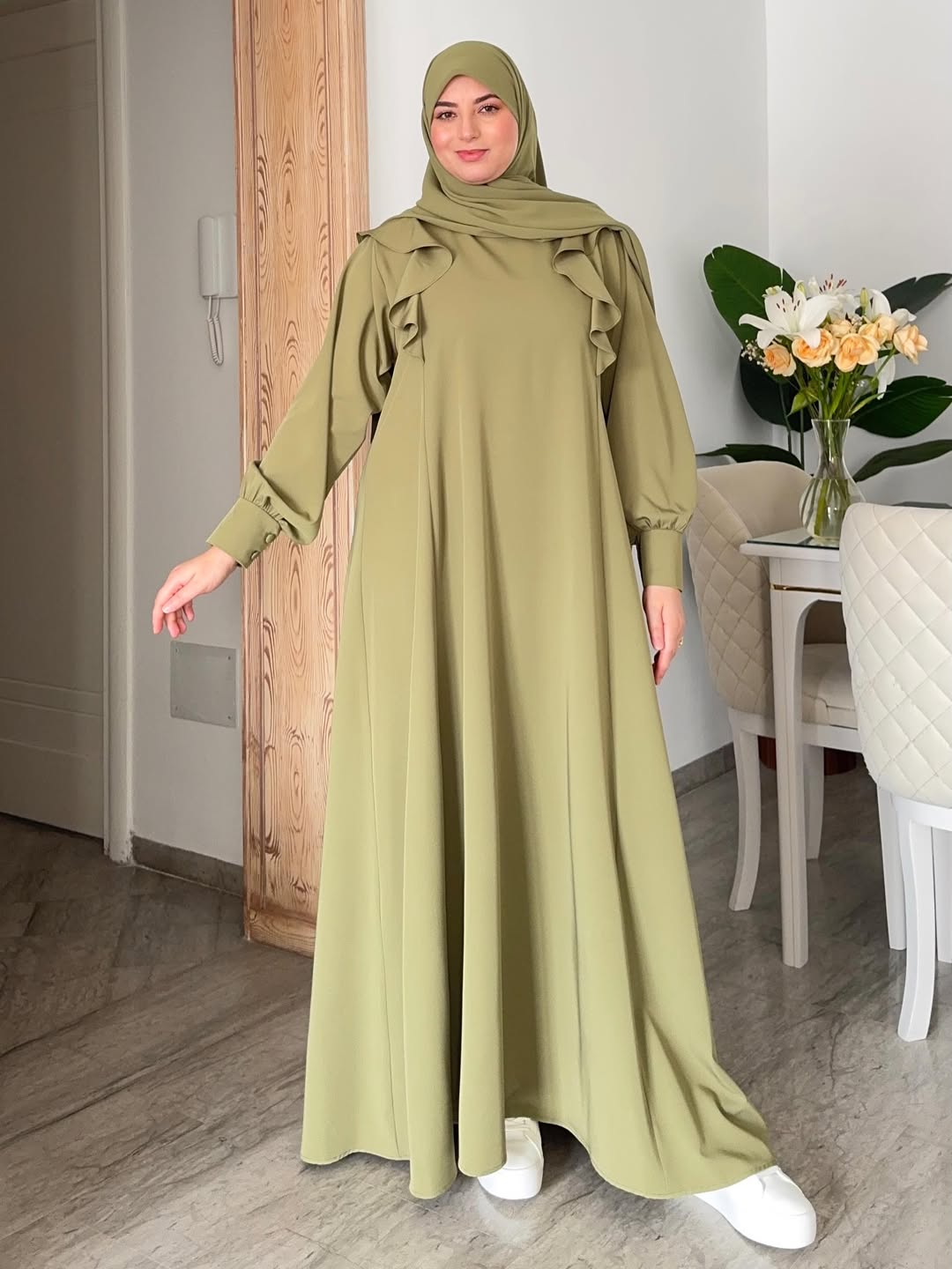 عبائة نقاء ( NAQAAE )