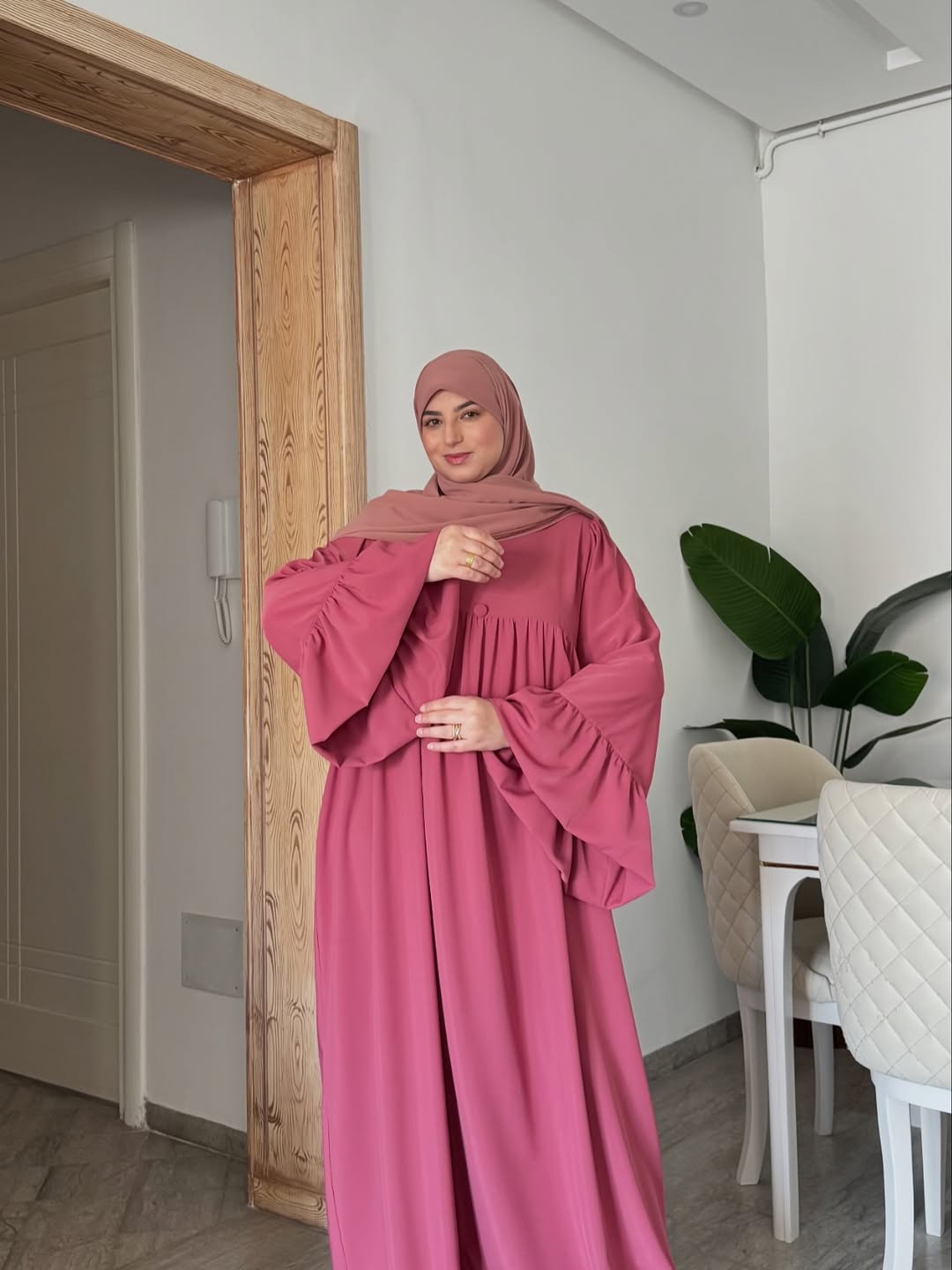 فستان لؤلؤة (Louloua)