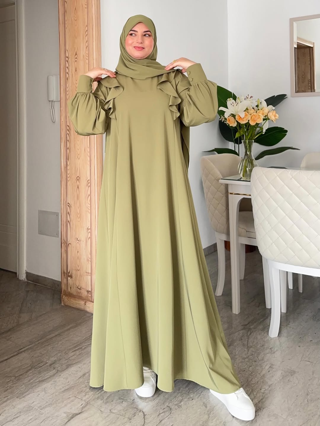 عبائة نقاء ( NAQAAE )