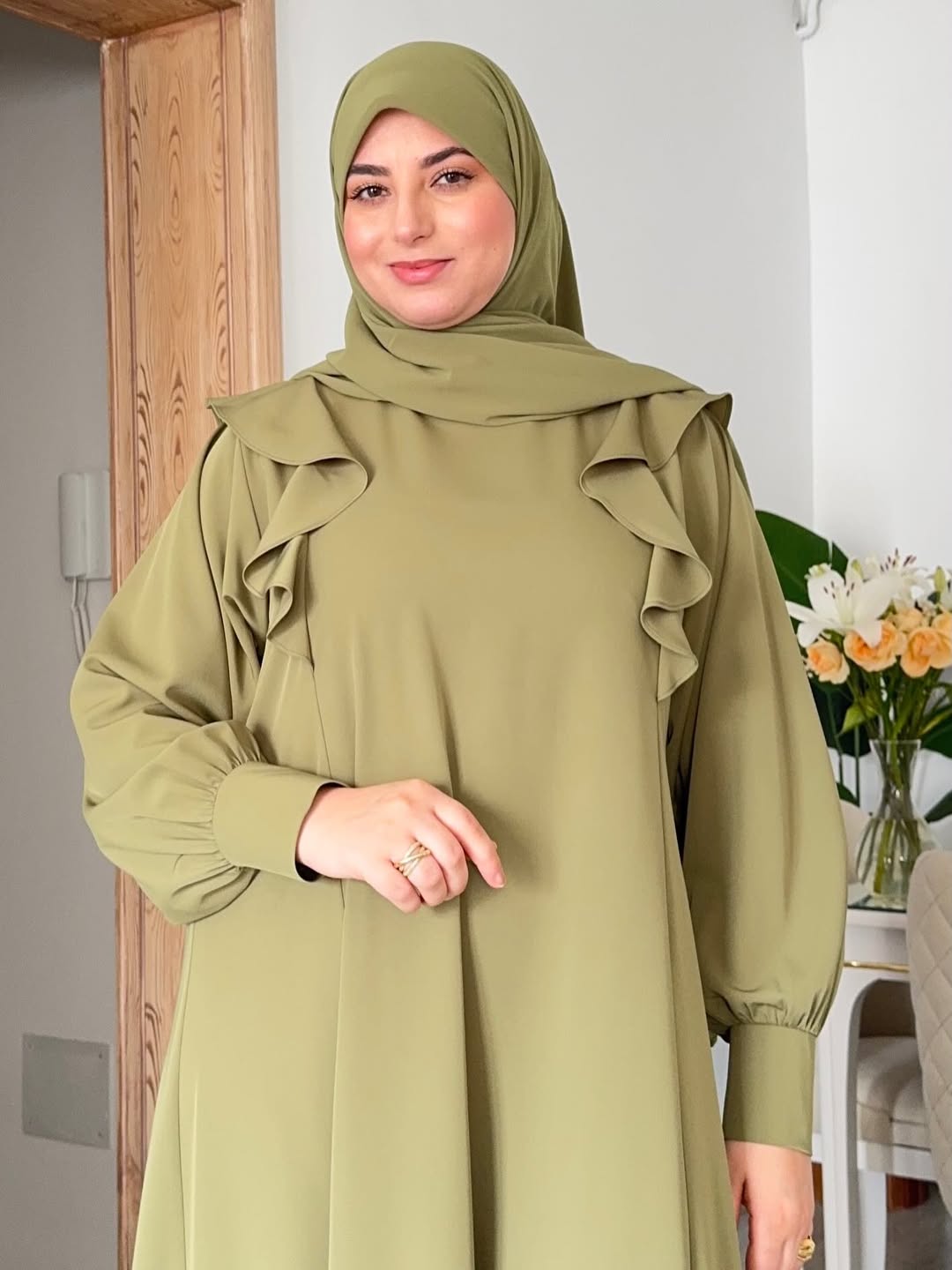 عبائة نقاء ( NAQAAE )