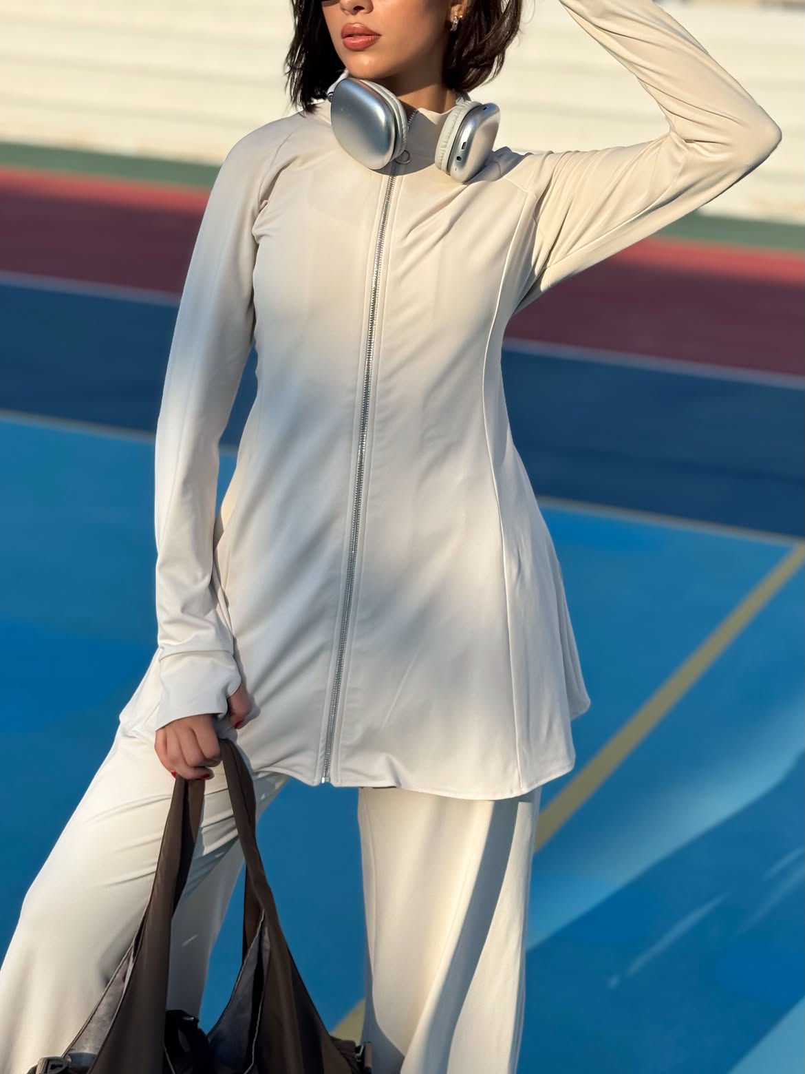 (Lin) طقم لِين