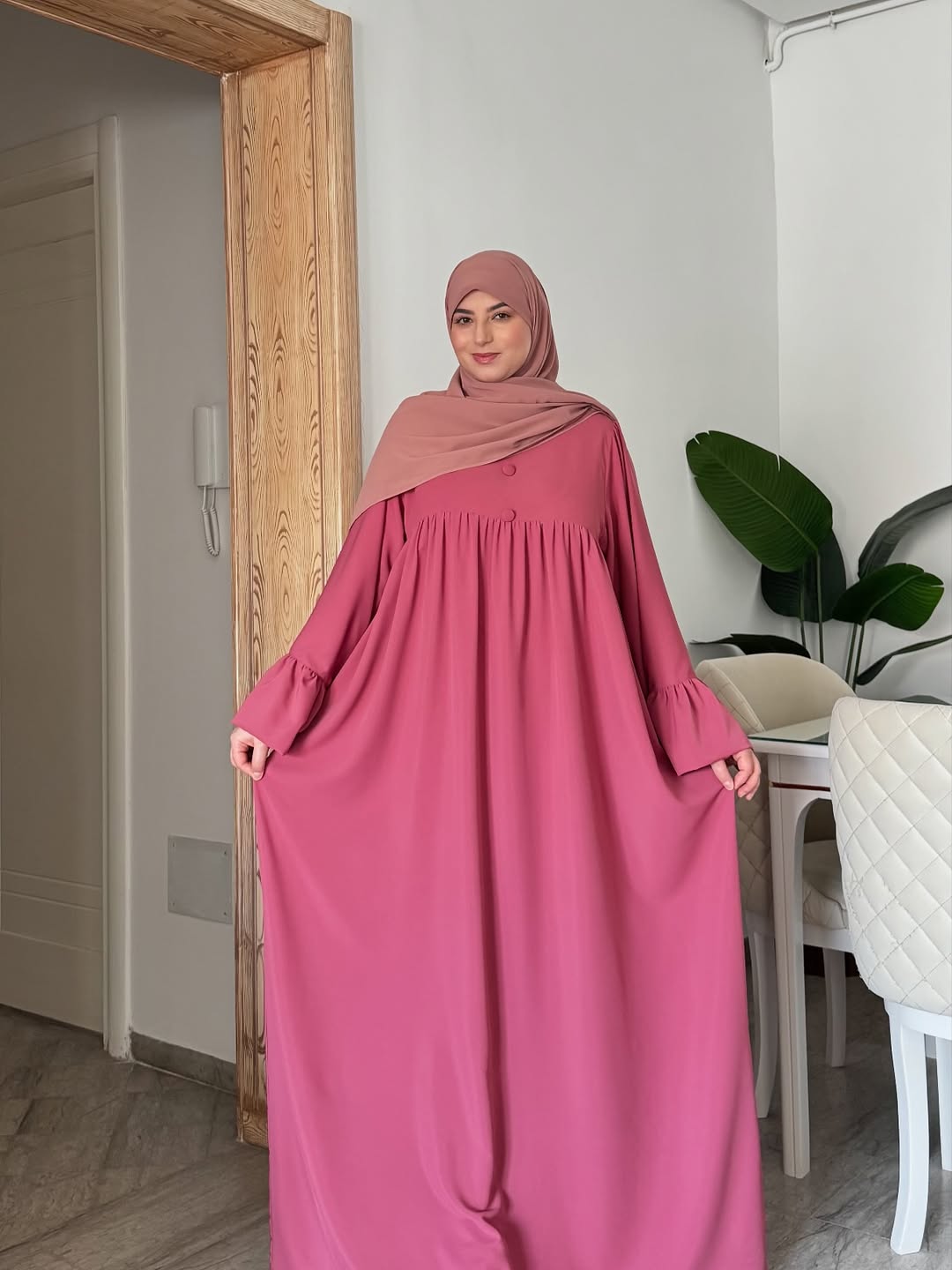 فستان لؤلؤة (Louloua)